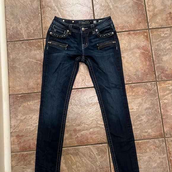 Miss Me Signature Skinny Jeans - Picture 1 of 5
